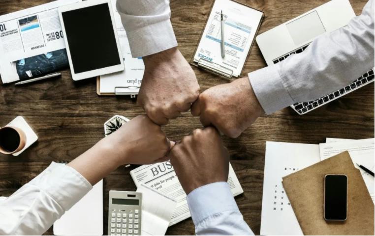 管理者为员工设定明确的绩效目标的4个提示
